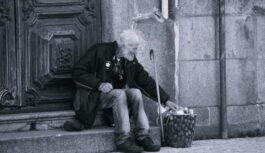 Meita jautā: “Vai man obligāti jāmaksā par tēva uzturēšanos pansionātā, ja es to negribu” – skaidrojam