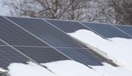 Elektrība no kaimiņa jumta: Latvijā sāk darboties pirmās energokopienas Elektrība no kaimiņa jumta: Latvijā sāk darboties pirmās energokopienas