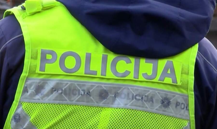 Policijas apģērbs