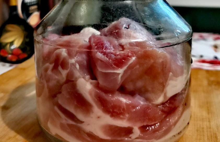 Vectēvs Ēvalds visu ziemu ēda gaļu bet, ledusskapja viņam nebija; atklāju interesantu gaļas pagatavošanas un uzglabāšanas veidu