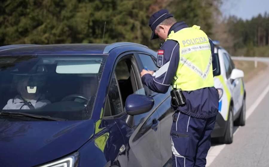 Brīdinājuma nebūs: likumsargi Latvijā sāk asu cīņu pret auto bez apskates – termiņš ir nieka 15 dienas