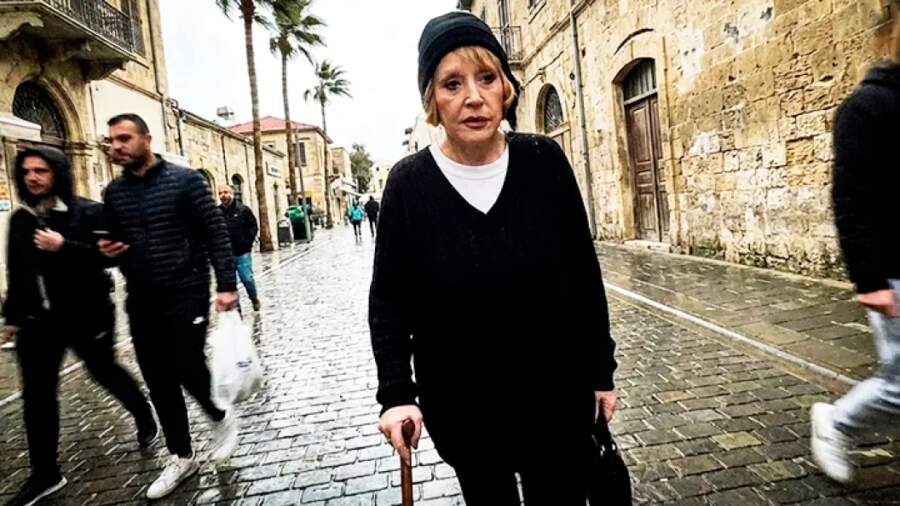 „Vairs nevar noslēpt:” Allas Pugačovas veselības stāvoklis Kiprā raisa nopietnas bažas