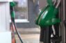 Dīzeļdegvielas cenas nekrīt tik strauji, kā solīts, bet benzīna cena turpina pieaugt