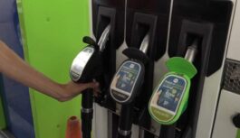 Eksperti skaidro: Kas notiek ar degvielas cenām un vai vasarā gaidāms atvieglojums