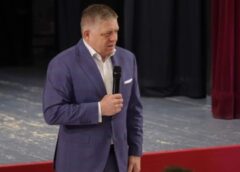 Baltijas valstis slēdz gaisa telpu Slovākijas premjeram ceļā uz Maskavu; zināma arī viņa reakcija un atbilde