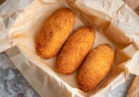 Sulīgas kartupeļu kotletes pēc manas omītes receptes: neviens nesaprot, ka tajās nav gaļas