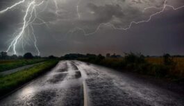 Pirmie pavasara dārdi ienesīs krasas pārmaiņas – sinoptiķi atklāj, kad varētu gaidīt pirmo, spēcīgo negaisu Pirmie pavasara dārdi ienesīs krasas pārmaiņas – sinoptiķi atklāj, kad varētu gaidīt pirmo, spēcīgo negaisu