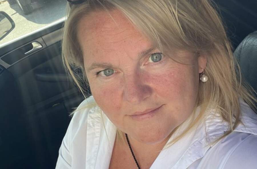 Noklausījos vīramātes sarunu svētkos Valmierā: pēc dzirdētā sapratu, ka dāsnas dāvanas šī ģimene vairs neredzēs